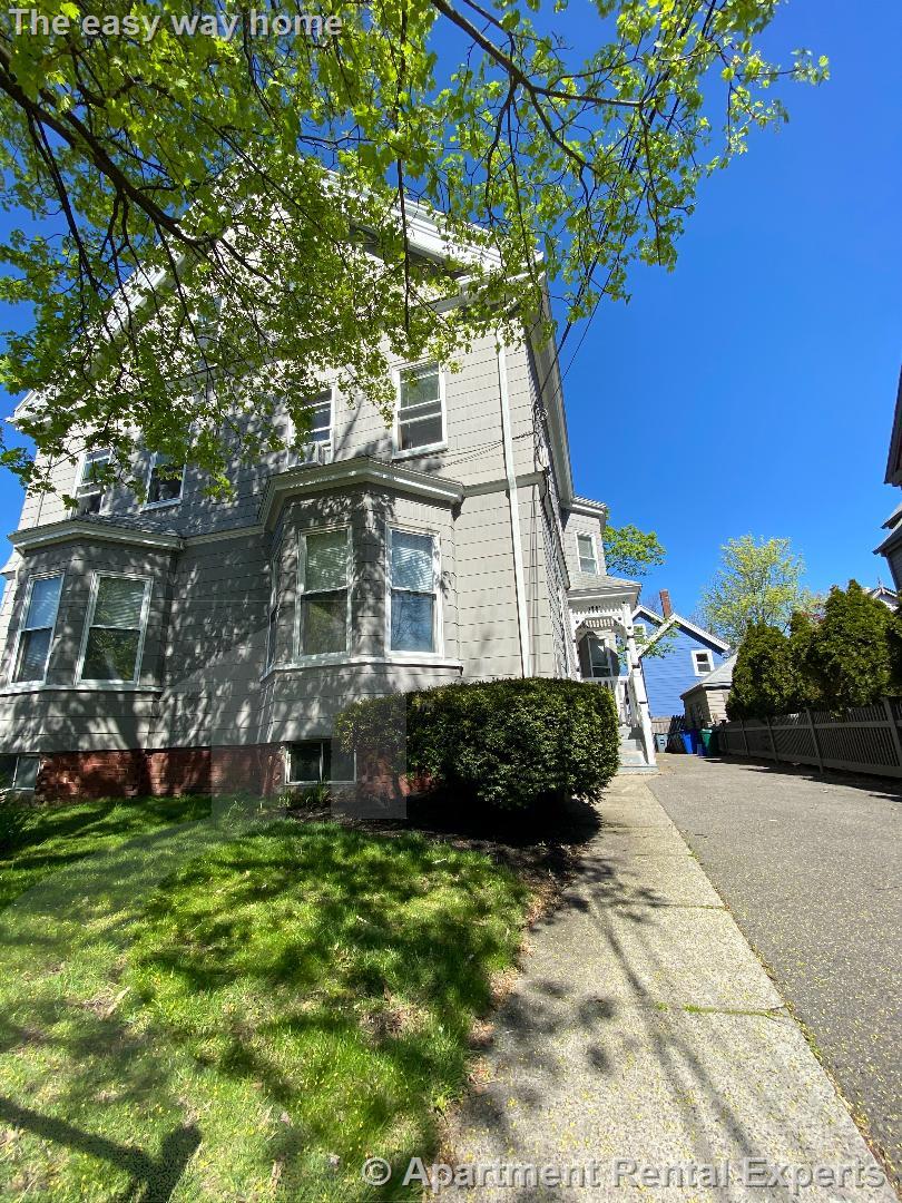 5-7 Blake St, Porter Square