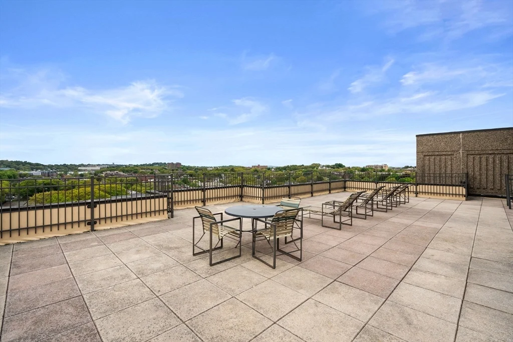 1731 Beacon, Brookline