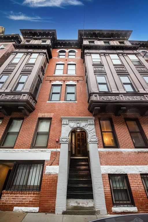 8 Battery St, North End