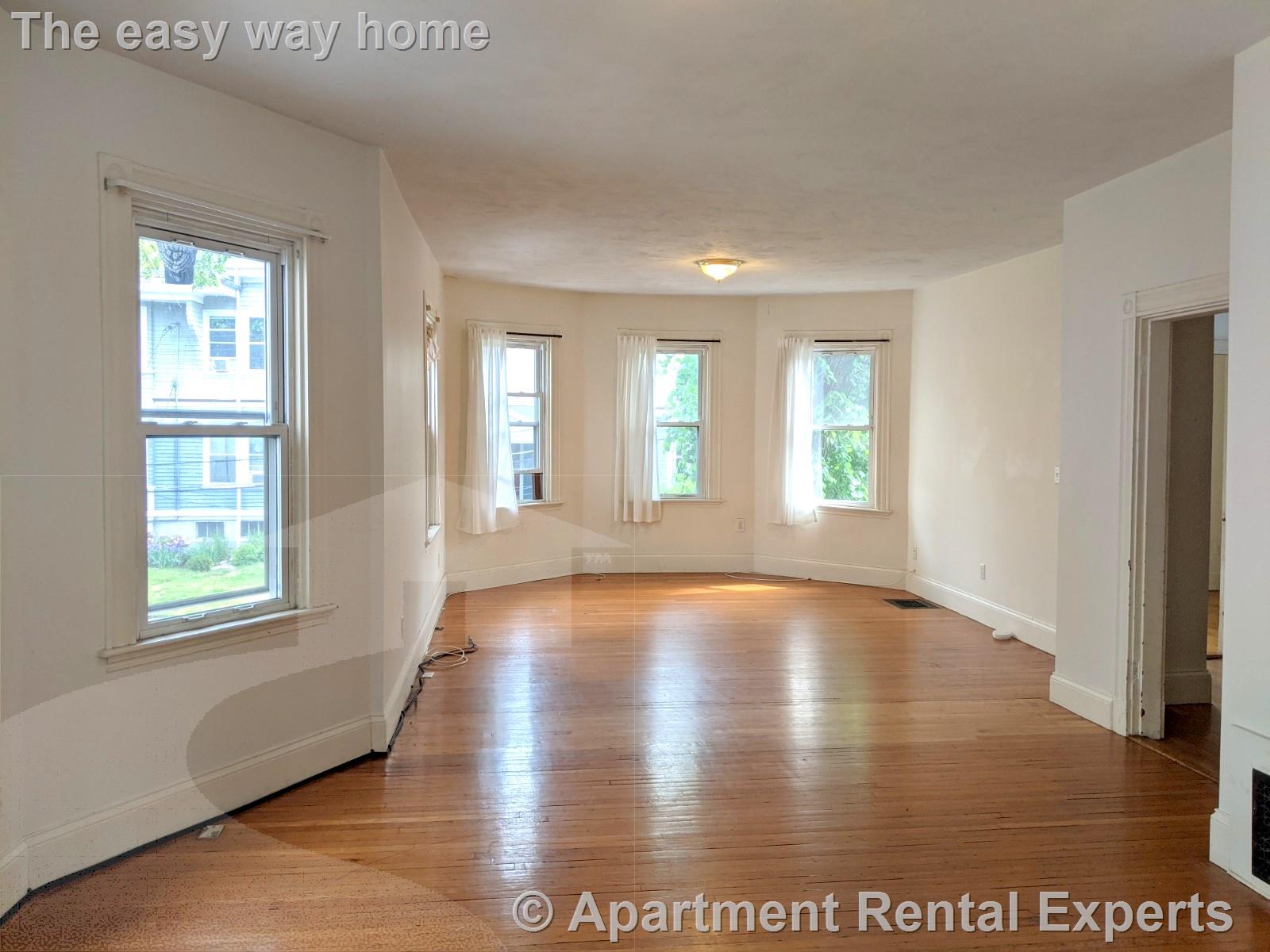 14 Sanborn Ave, Union Square