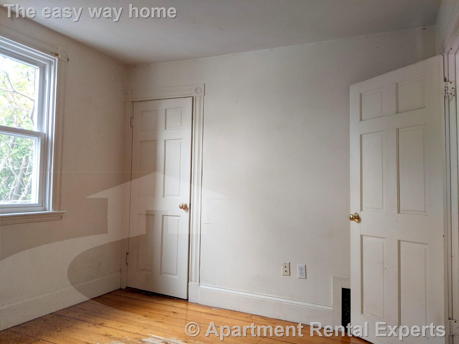 14 Sanborn Ave, Union Square