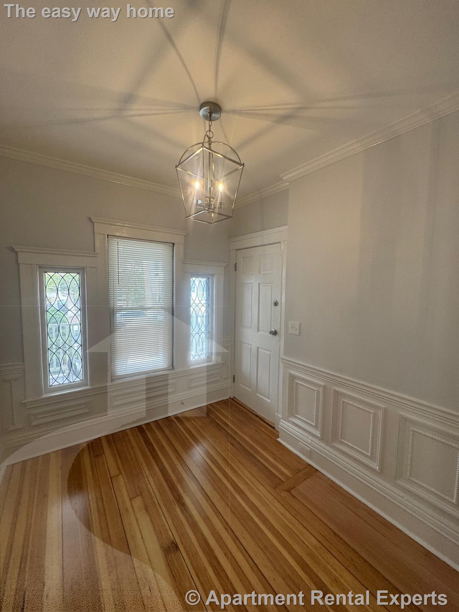 47 Paulina St, Davis Square