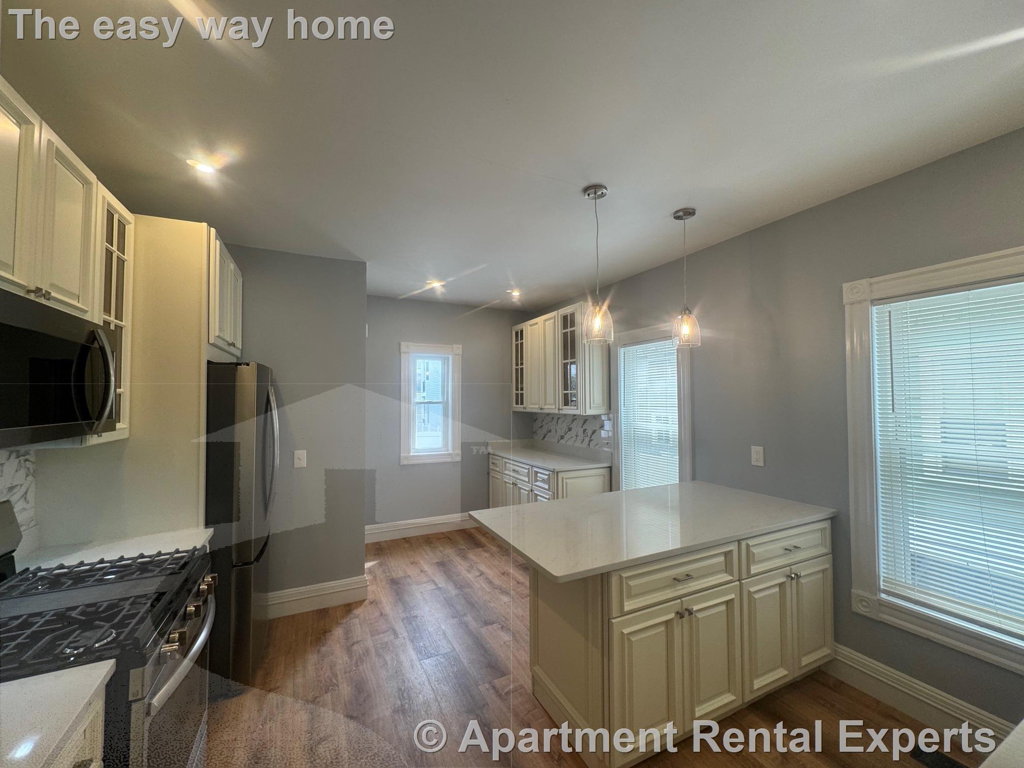 47 Paulina St, Davis Square