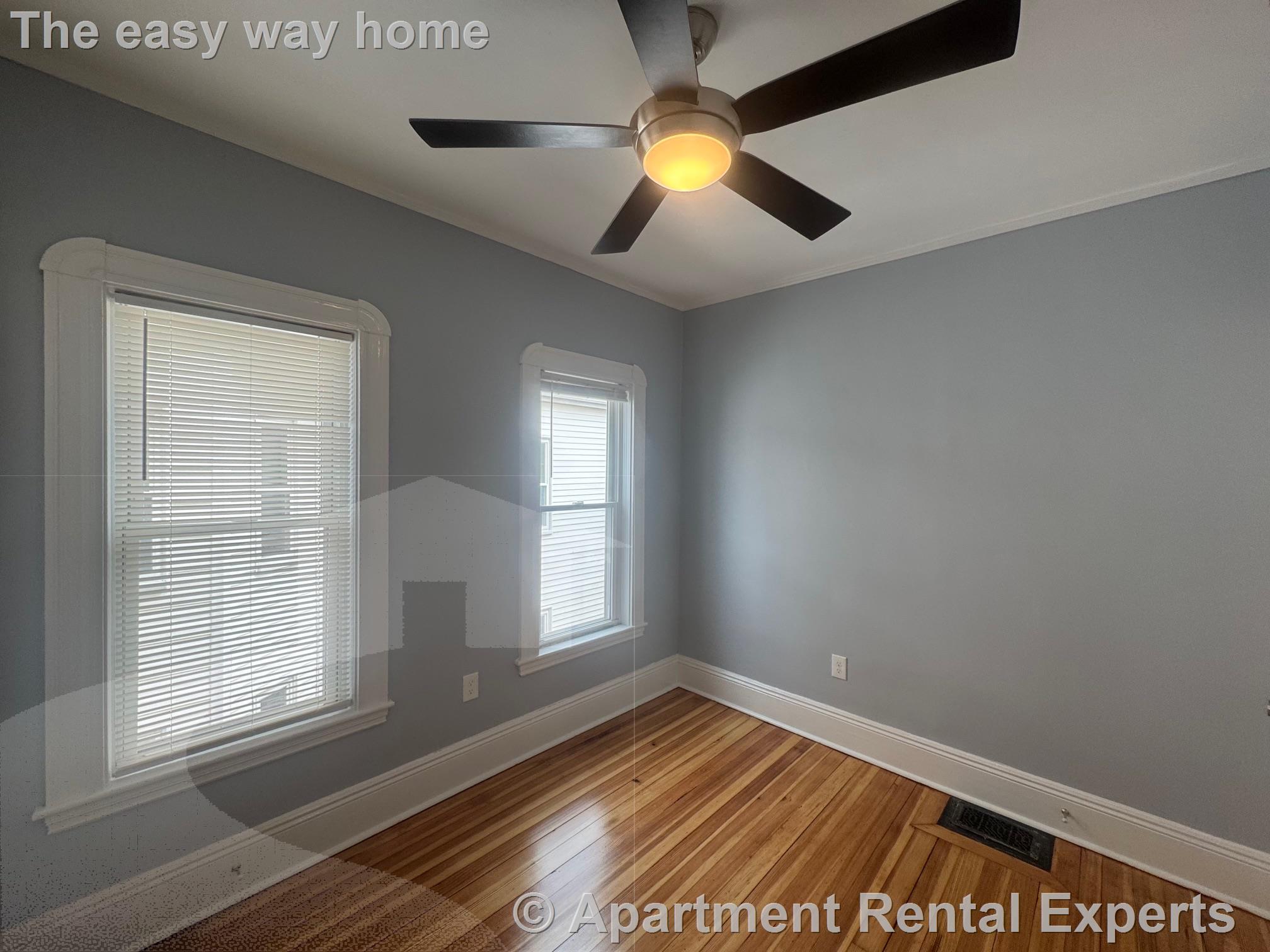 47 Paulina St, Davis Square