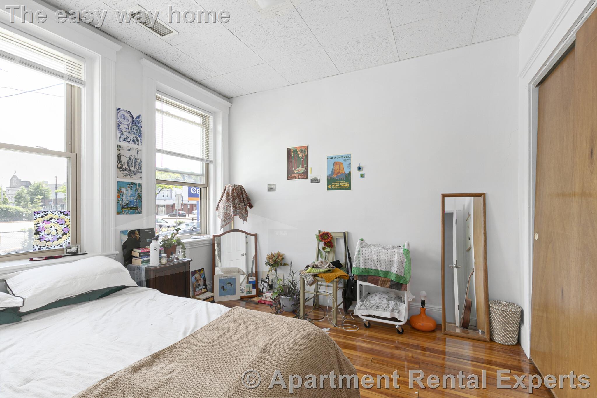 7 Woodbridge St, Davis Square