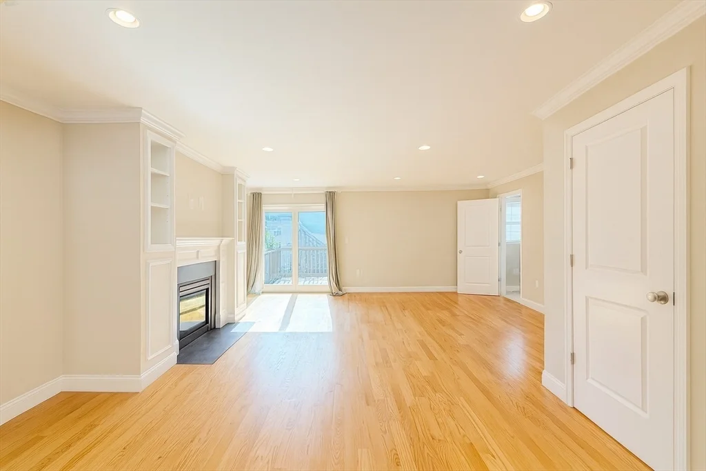 46 Wellington St, Waltham