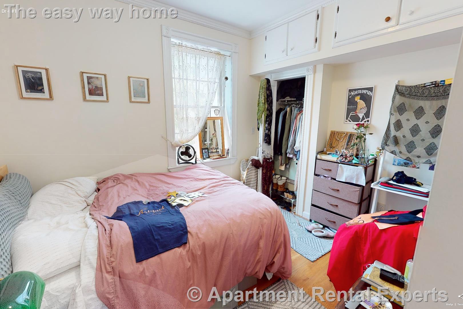 4 Bishop Allen Dr, Central Square