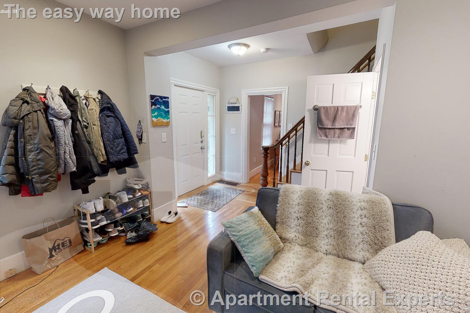 14 Mount Auburn St, Harvard Square