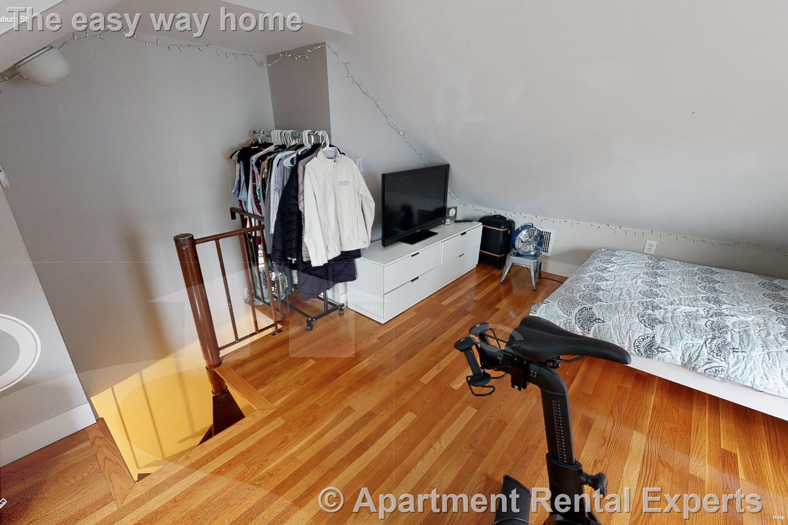 14 Mount Auburn St, Harvard Square