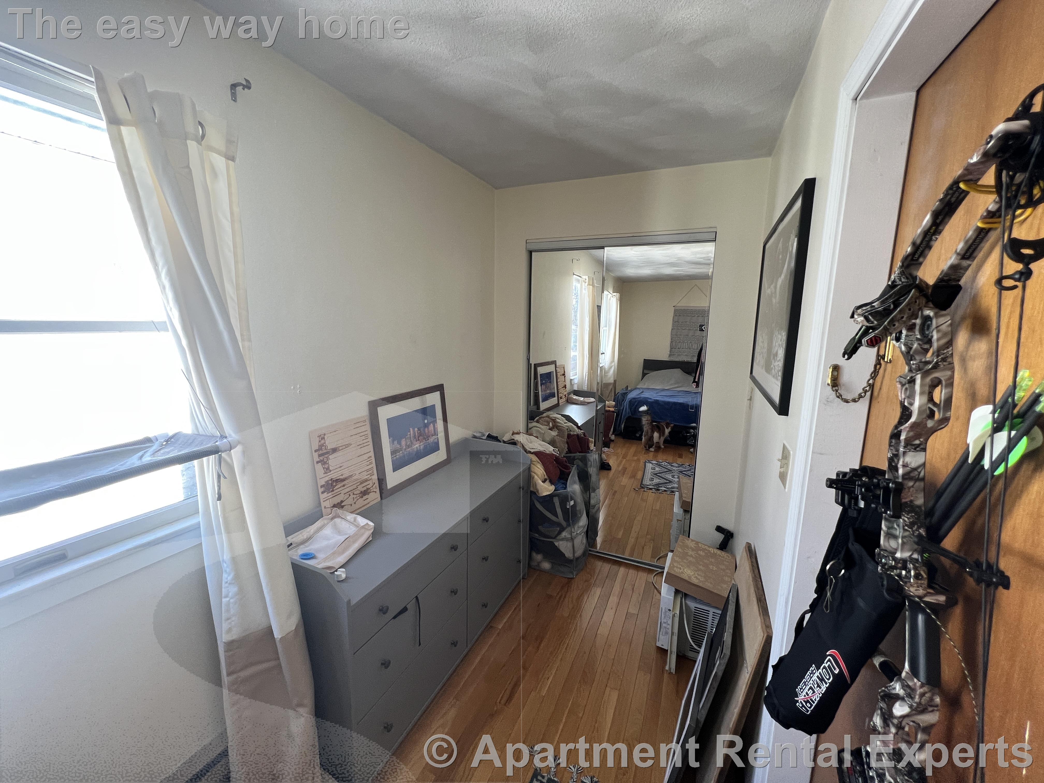 217 Holland St, Davis Square