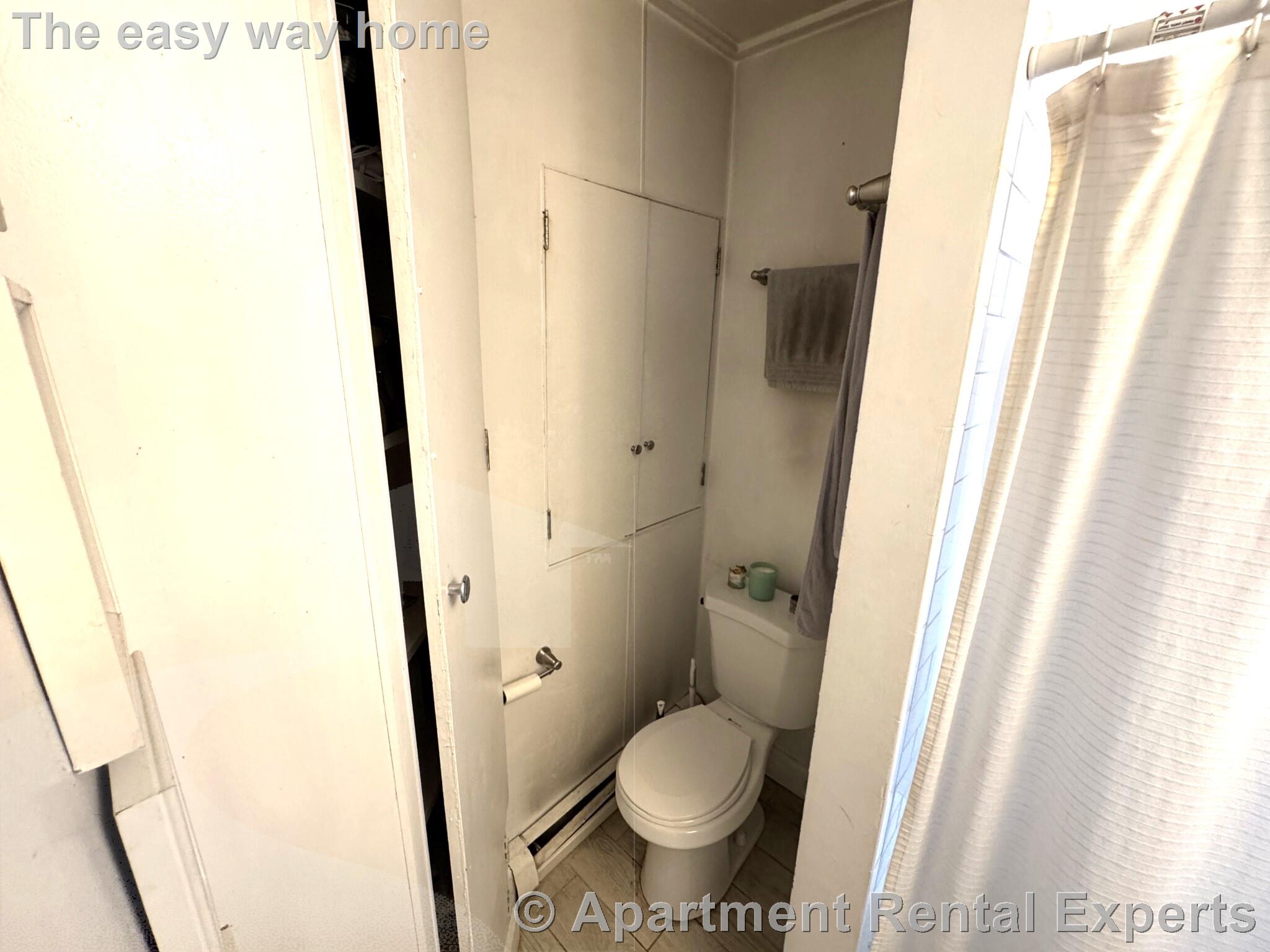 12 Claremon St, Davis Square