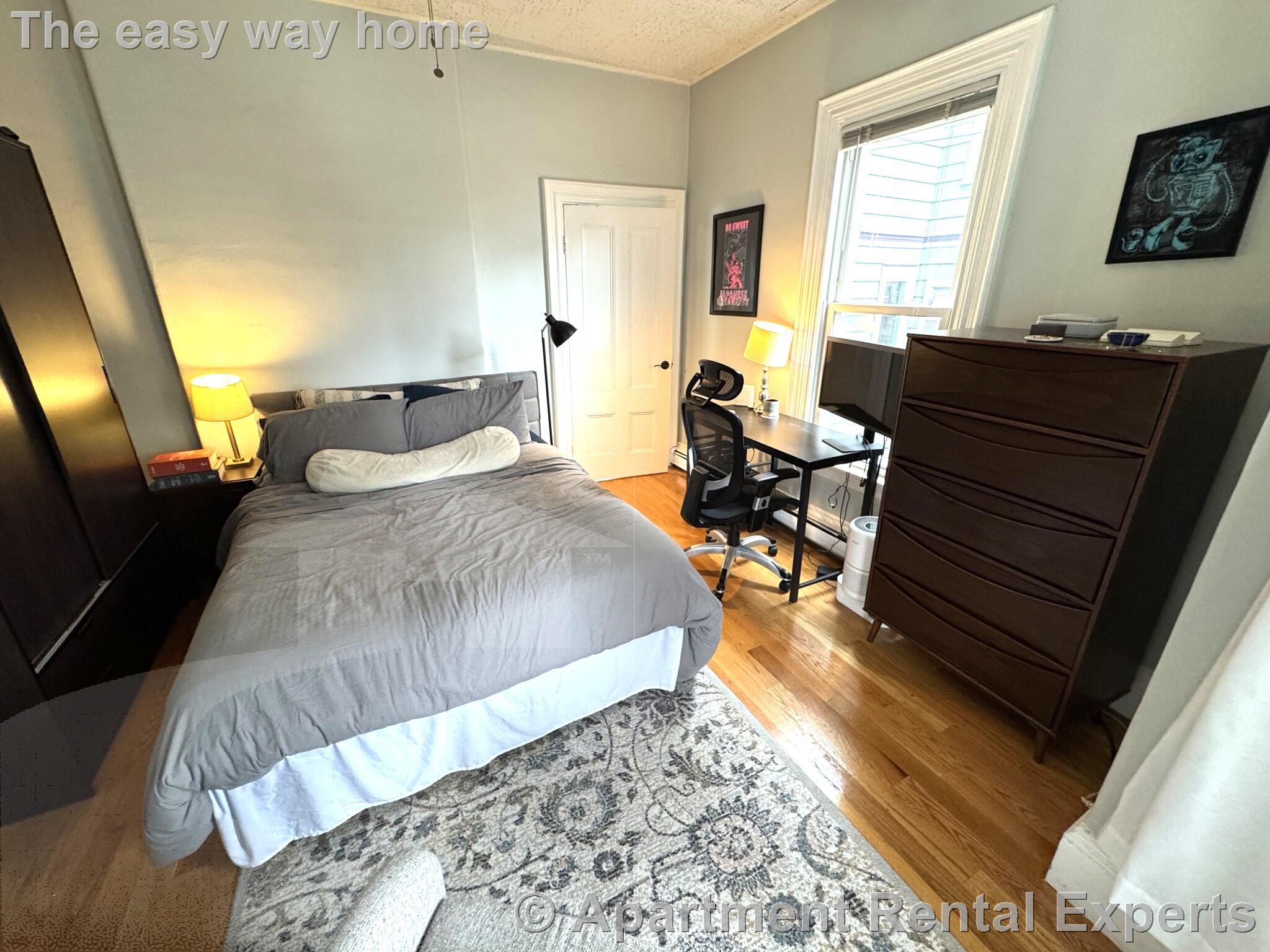 12 Claremon St, Davis Square