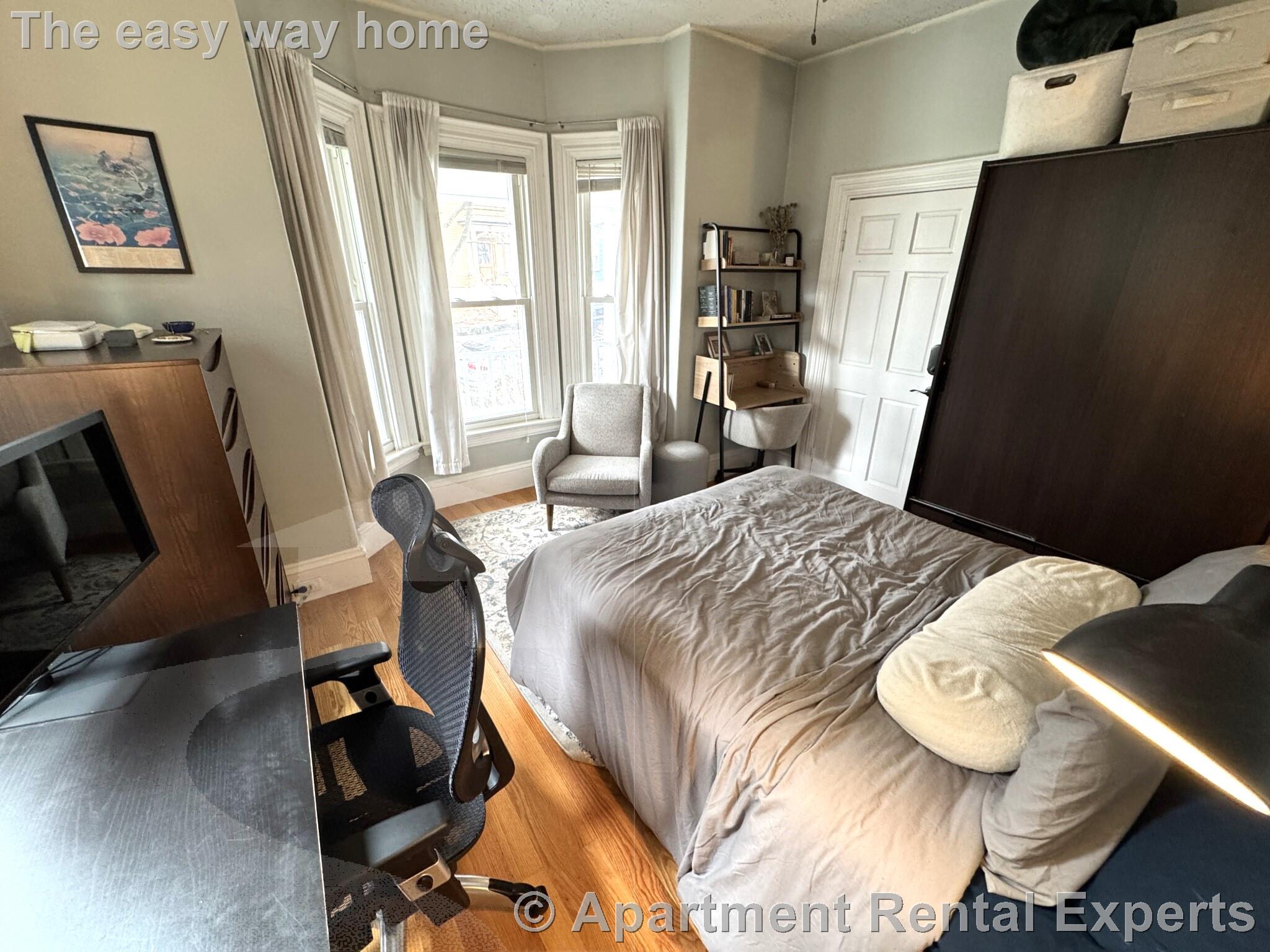 12 Claremon St, Davis Square