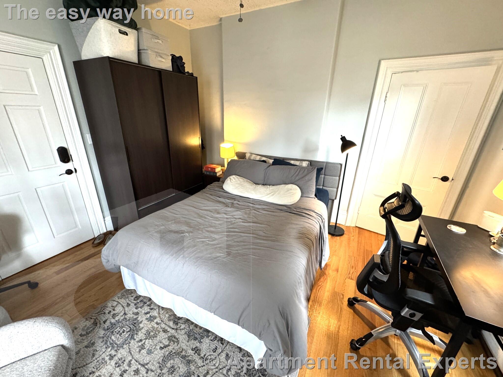 12 Claremon St, Davis Square