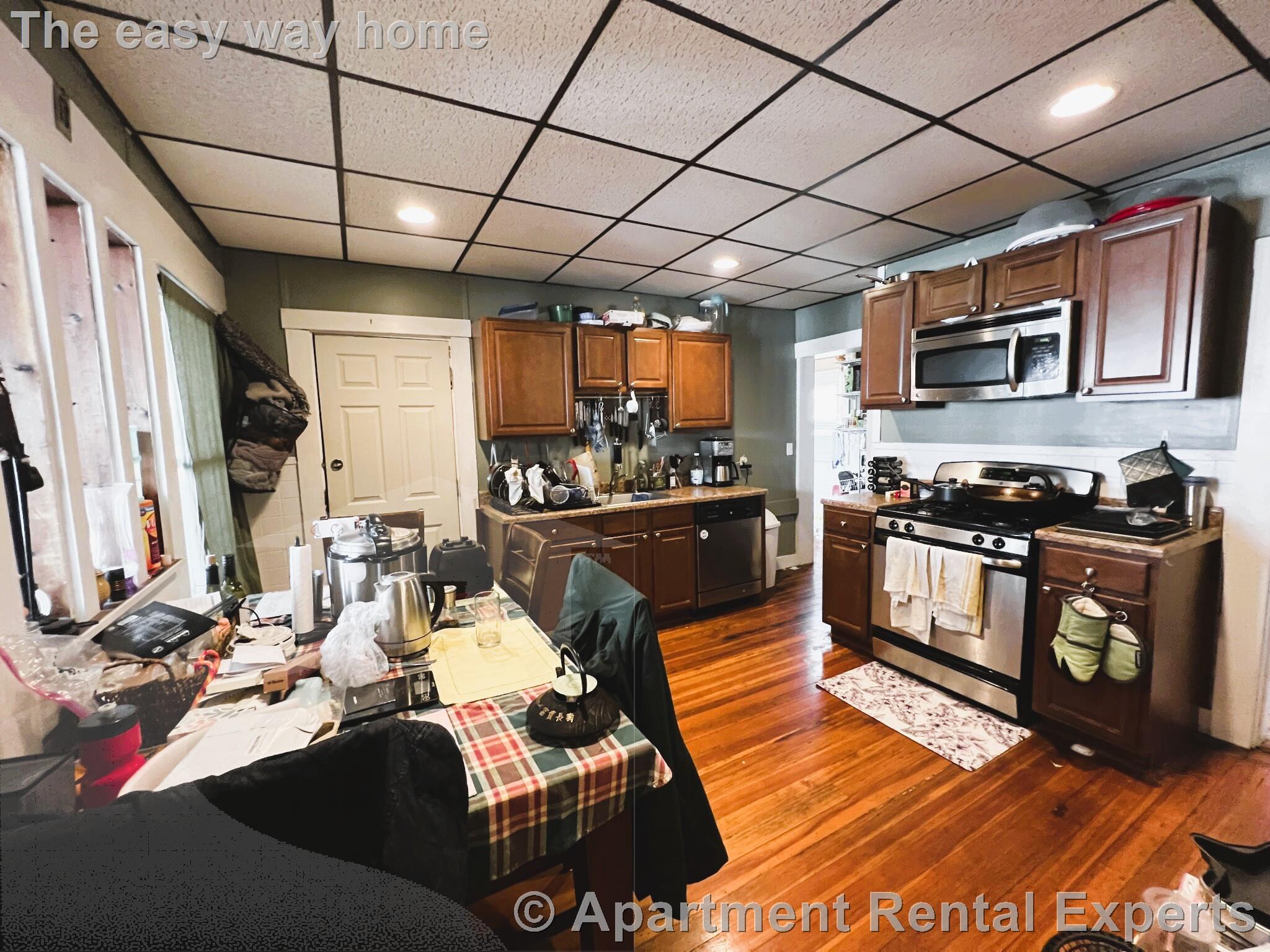 363 Beacon St, Porter Square