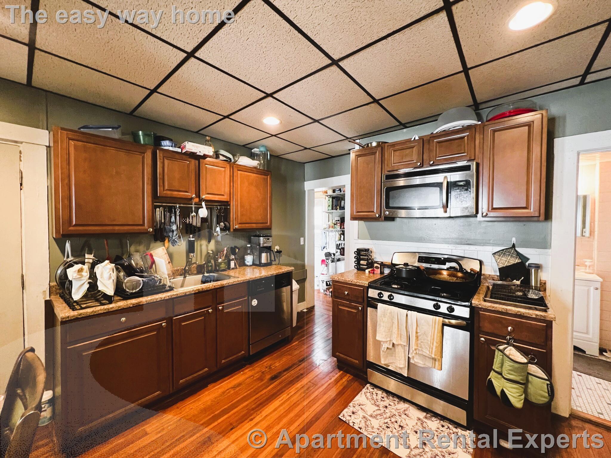 363 Beacon St, Porter Square