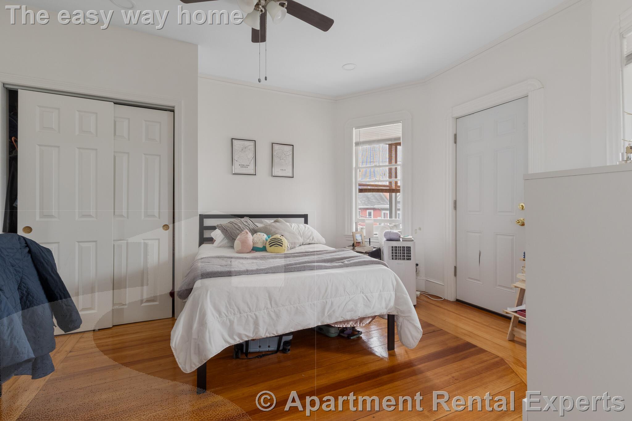 19 Malvern Ave, Davis Square