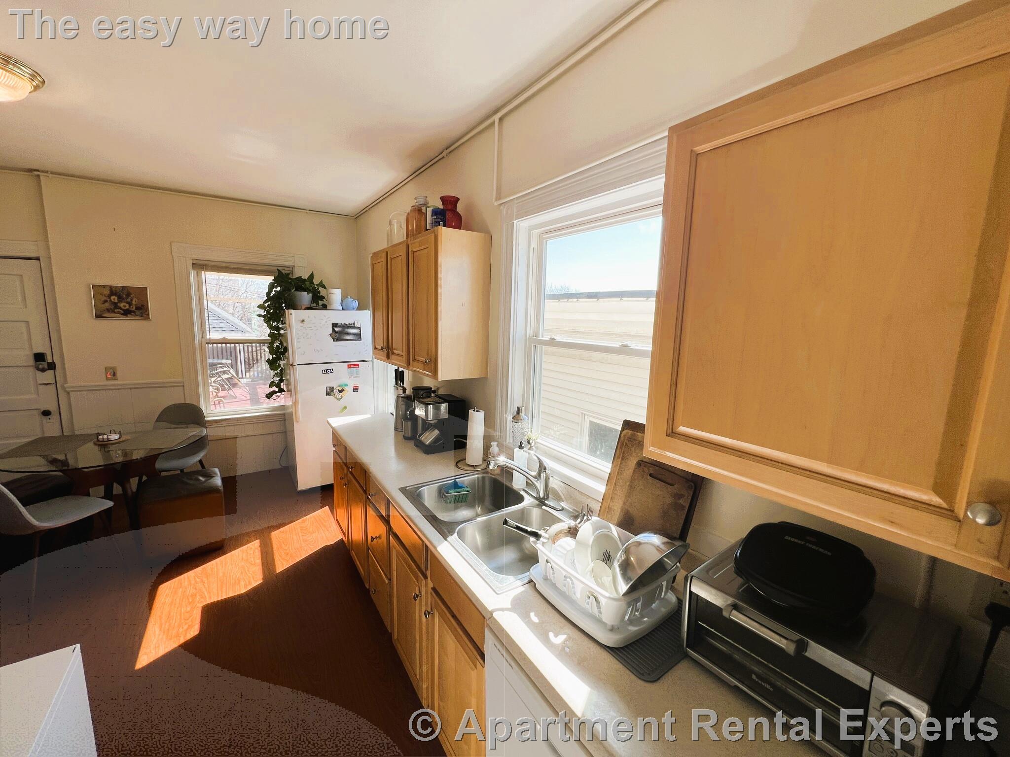 51 Ibbetson St, Porter Square