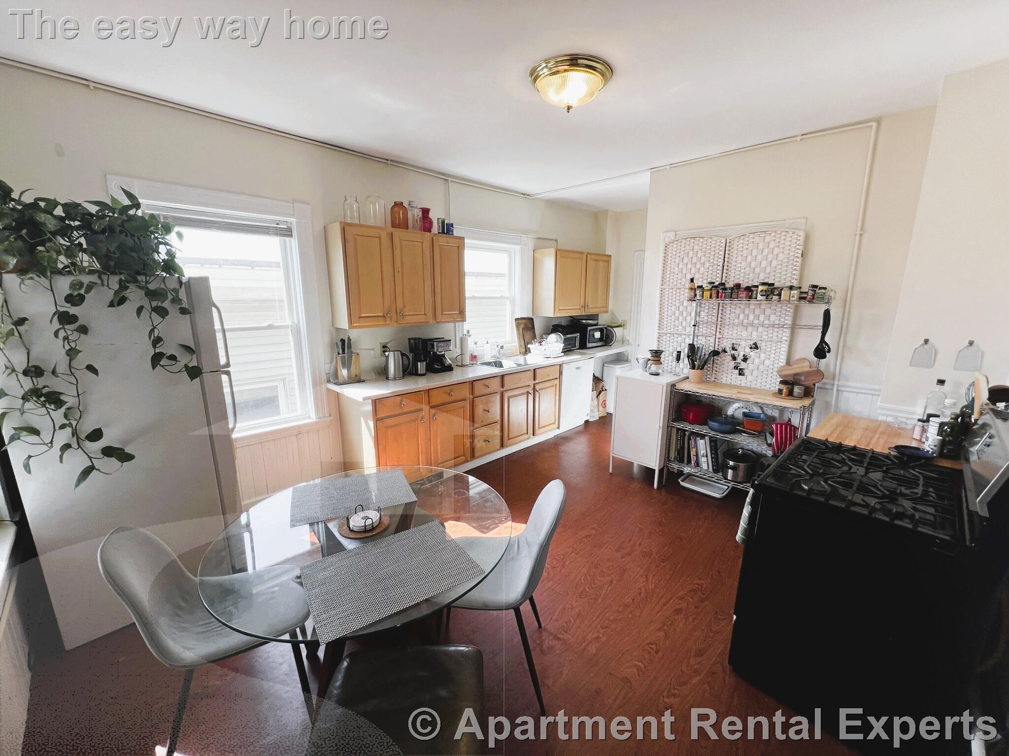 51 Ibbetson St, Porter Square