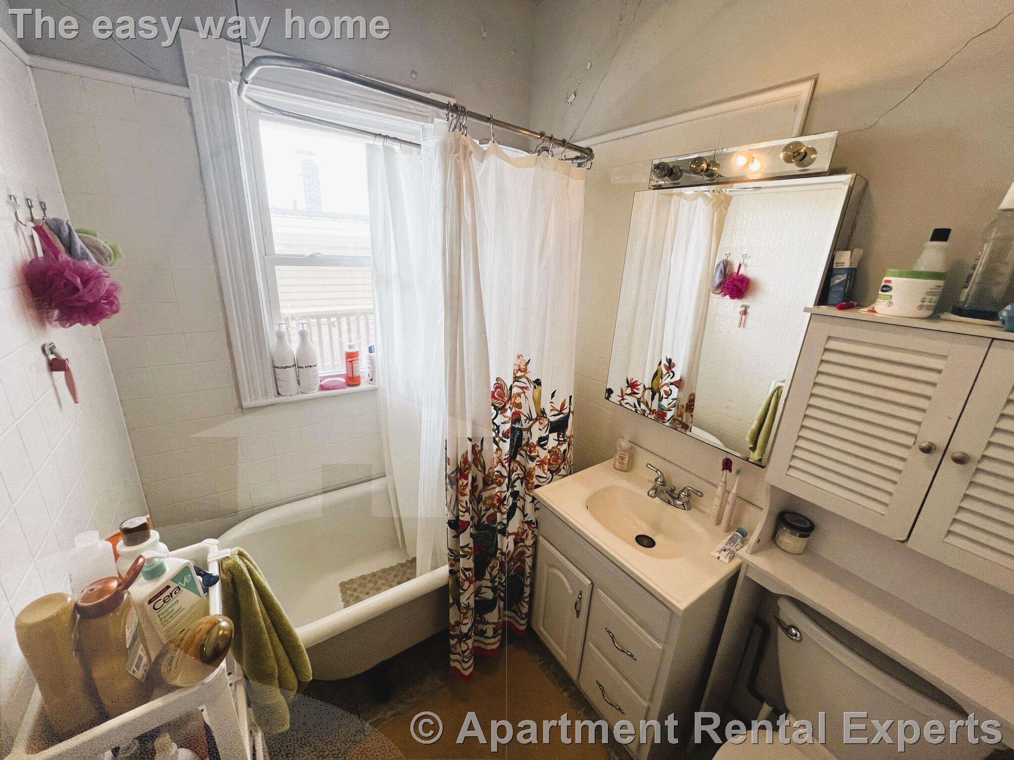 51 Ibbetson St, Porter Square