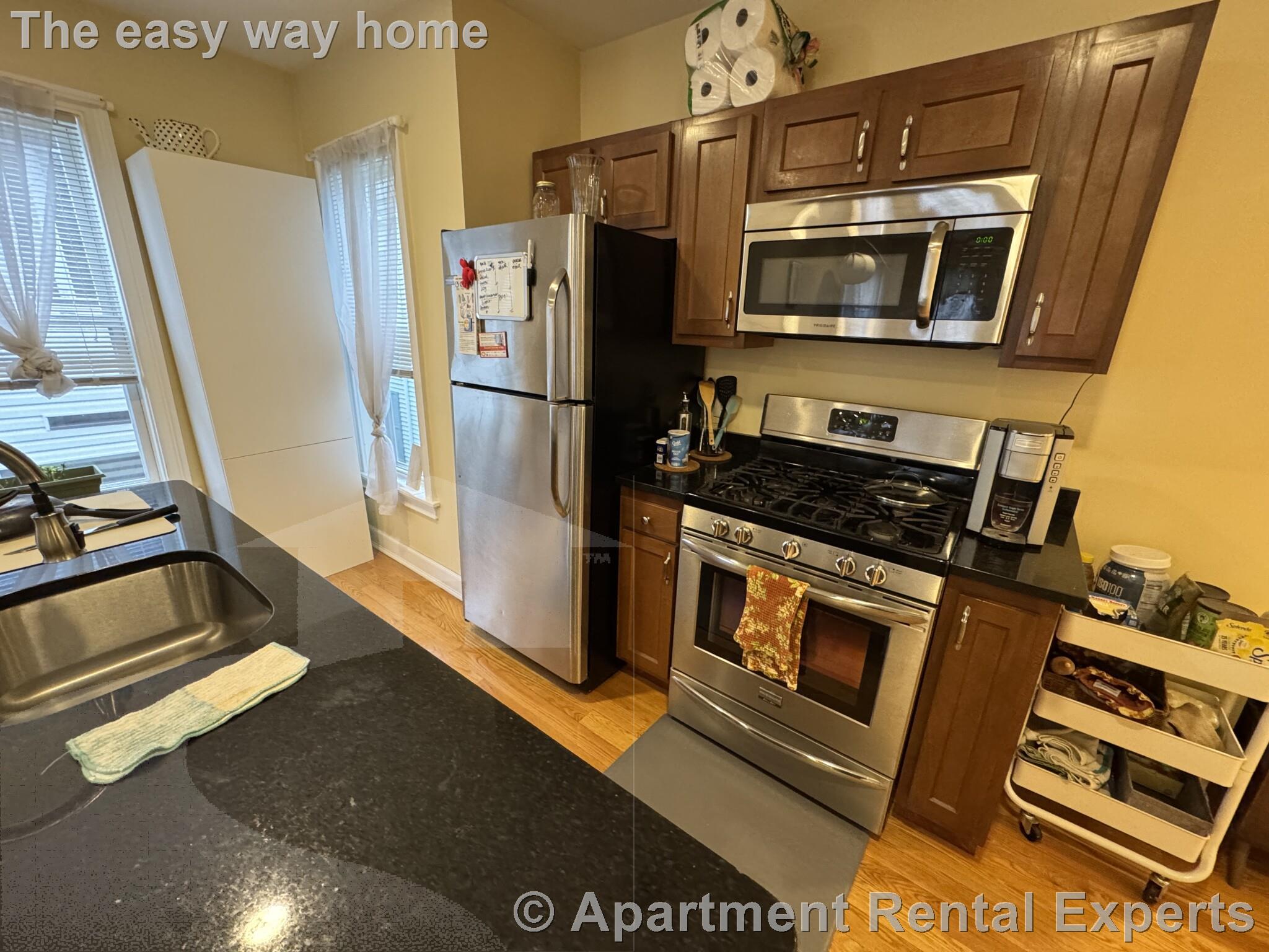 10 Jay St, Davis Square