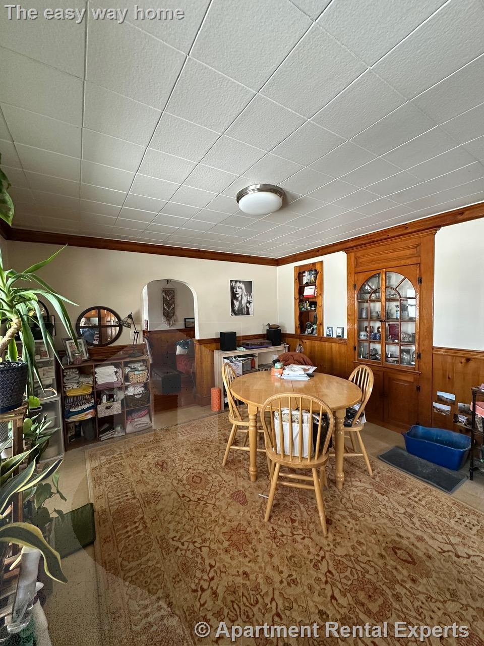 21 Ashland St, Malden Center