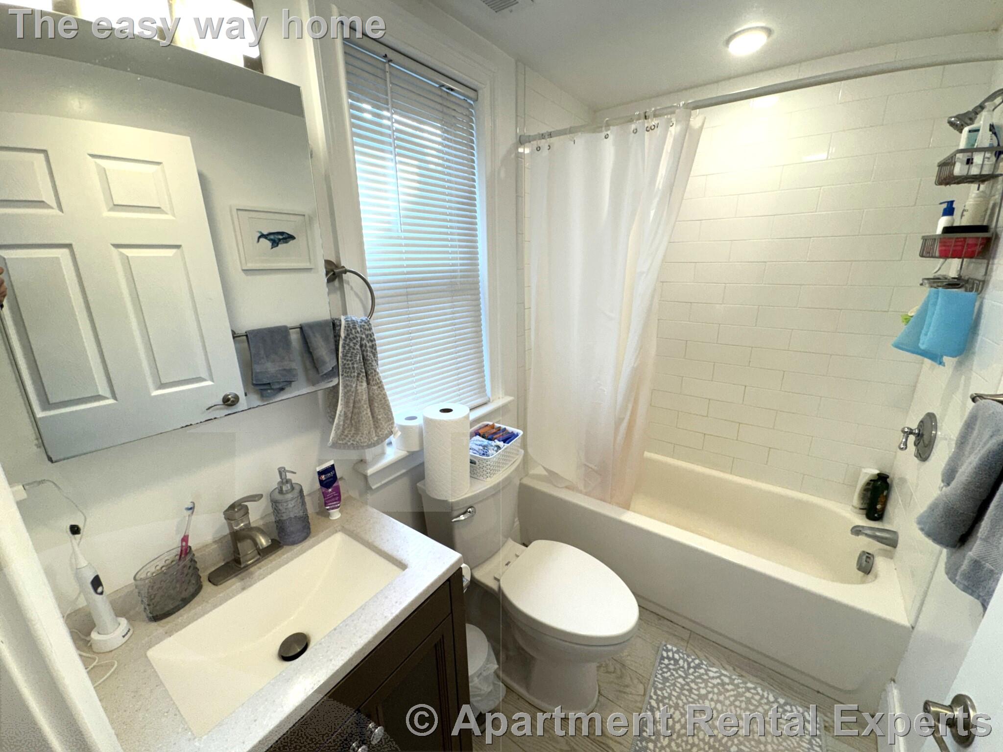 30 Cambridge Ter, Porter Square