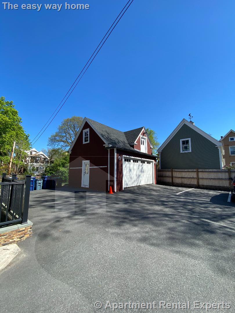 15 Orchard St, Porter Square