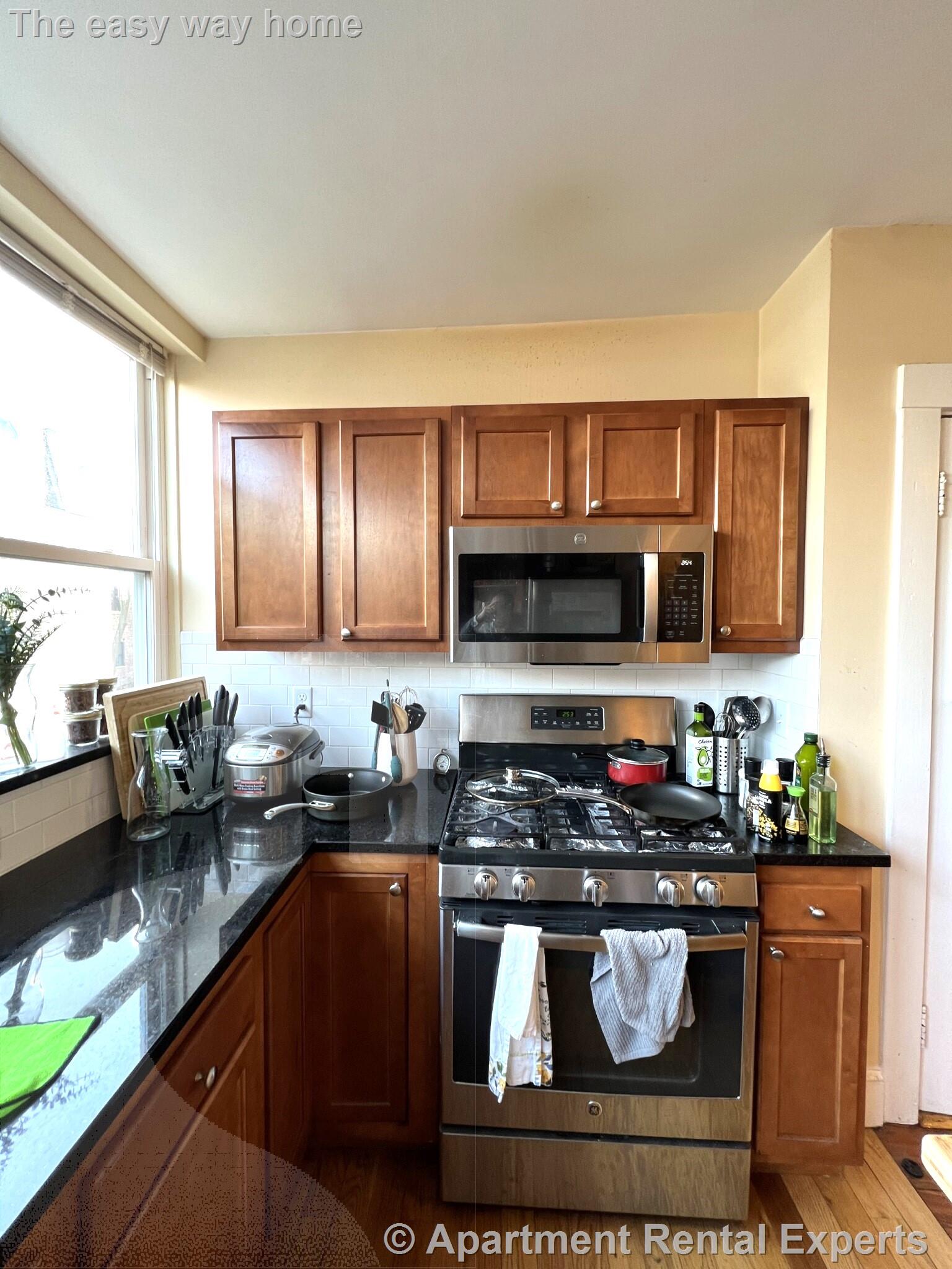 332 Beacon St, Porter Square