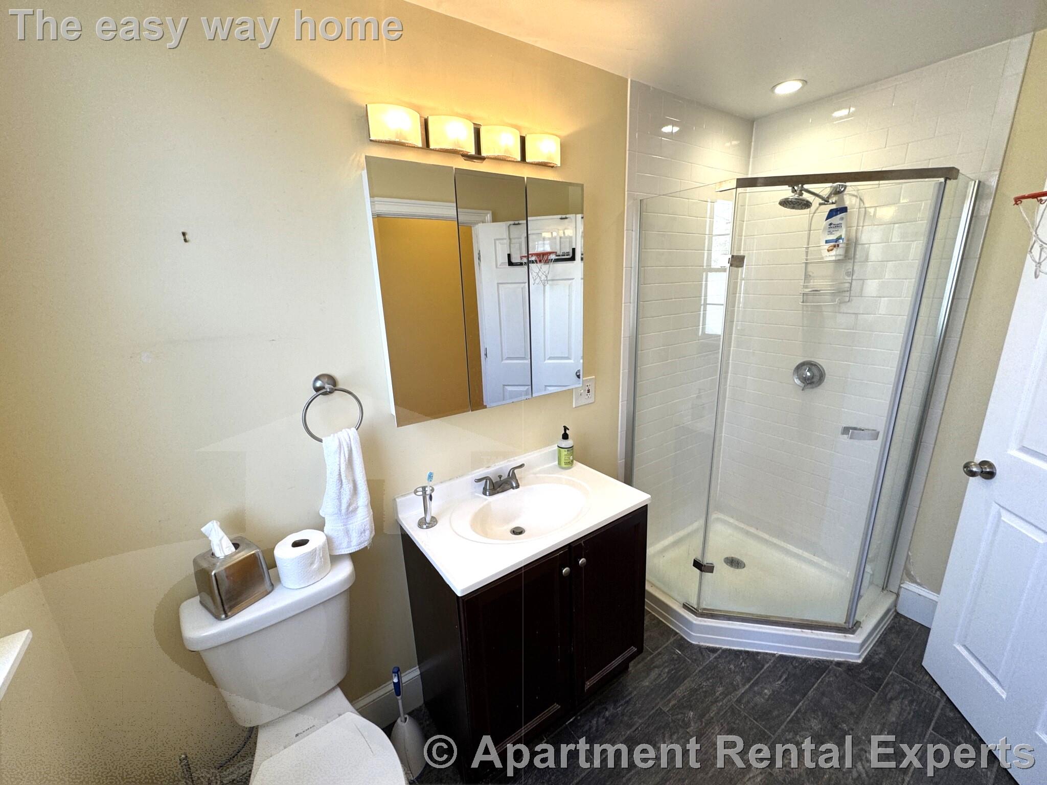 208 Holland St, Davis Square