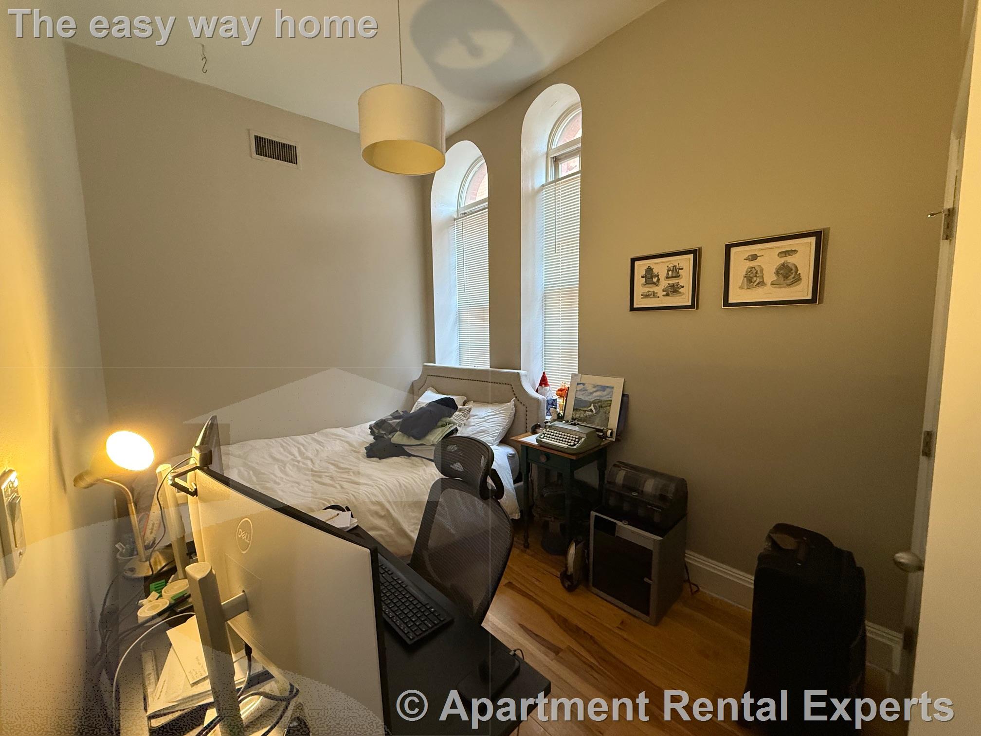 17 Bow St, Union Square