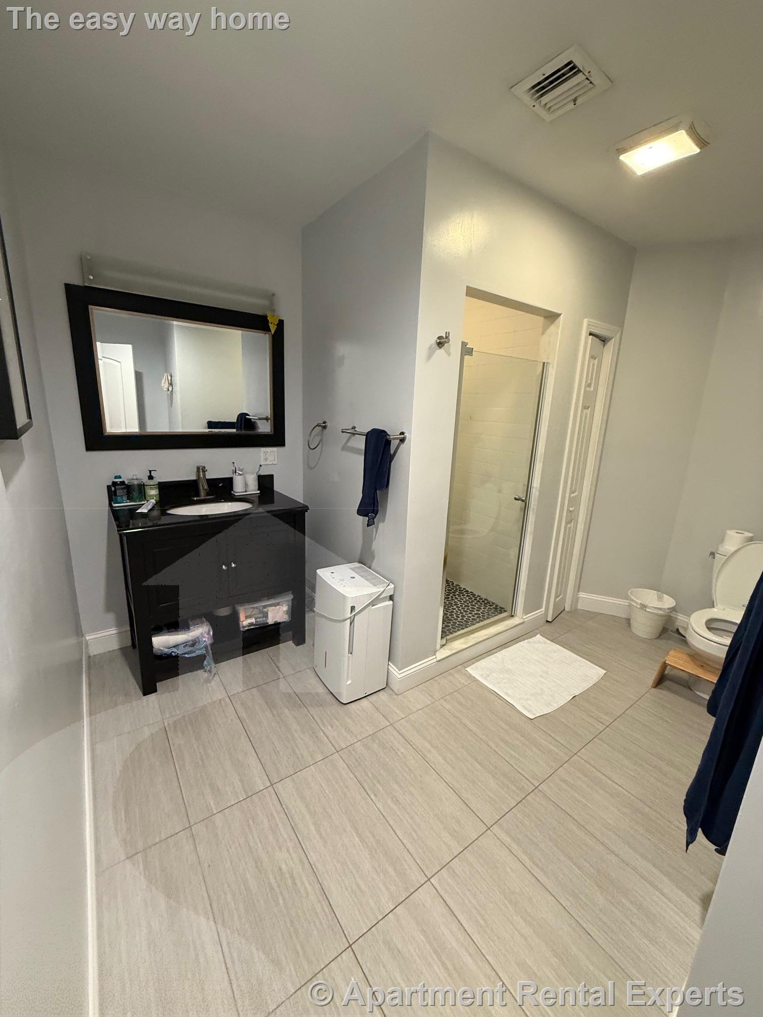 17 Bow St, Union Square