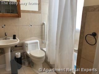 54 Montgomery St, North Cambridge