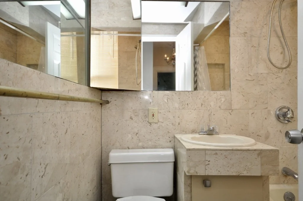 261 Beacon, Back Bay