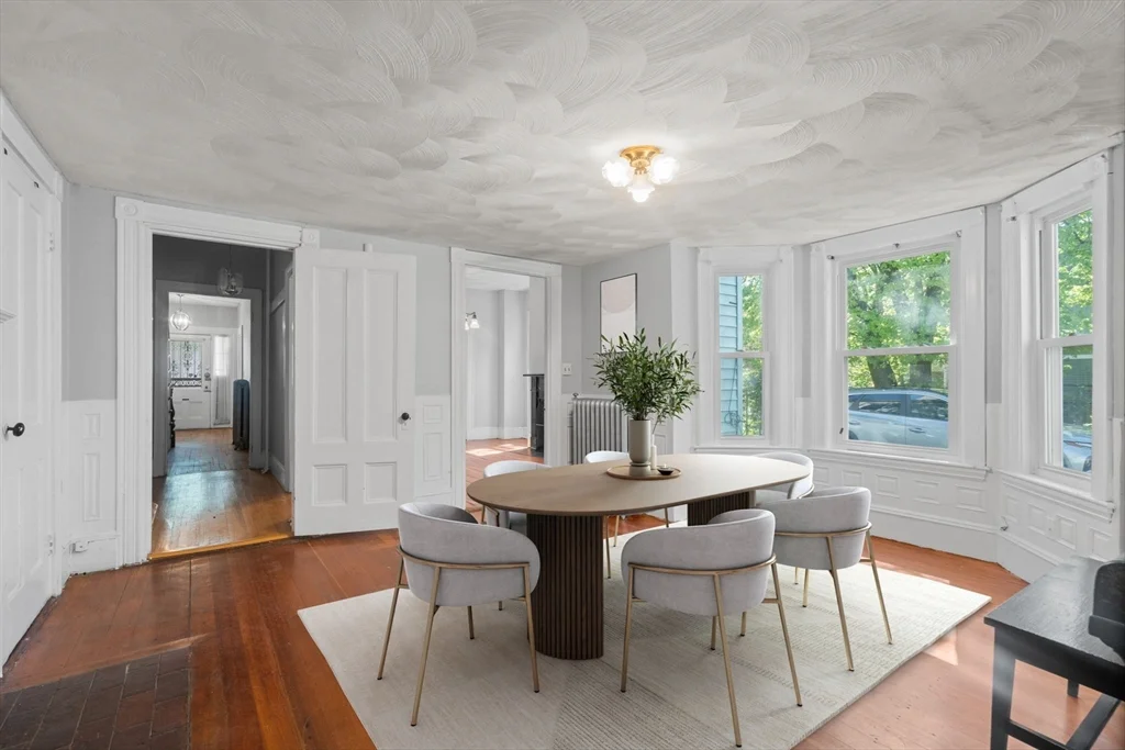 101 Mount Pleasant Ave, Roxbury