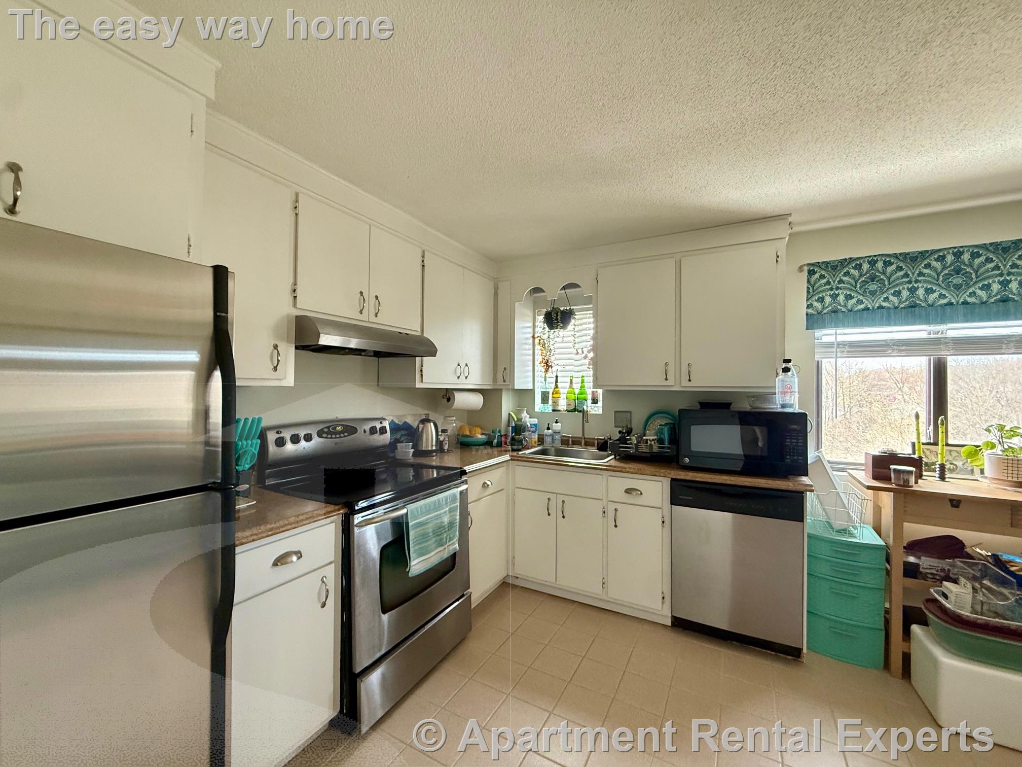 47 Mystic St, Arlington Center