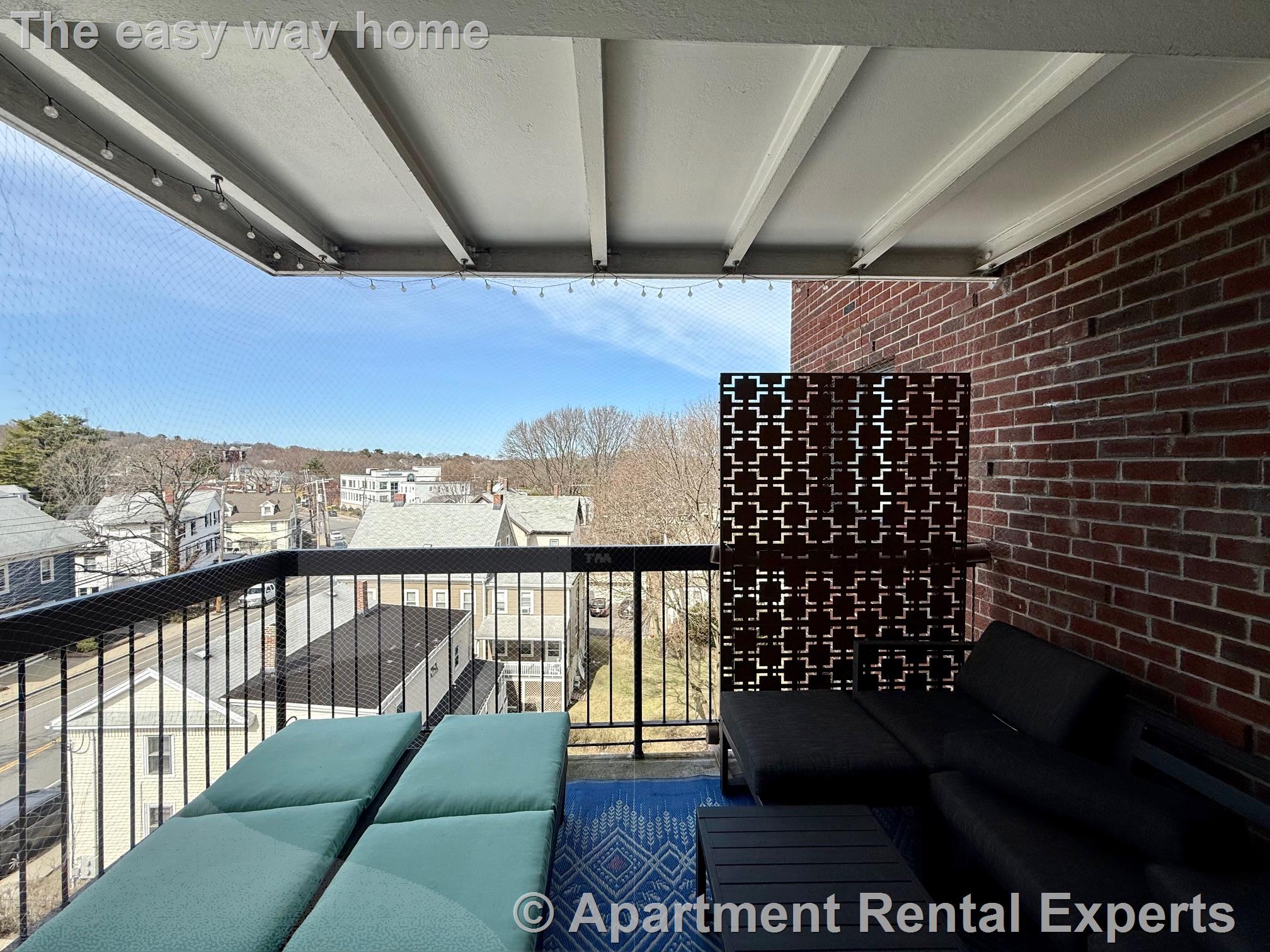 47 Mystic St, Arlington Center