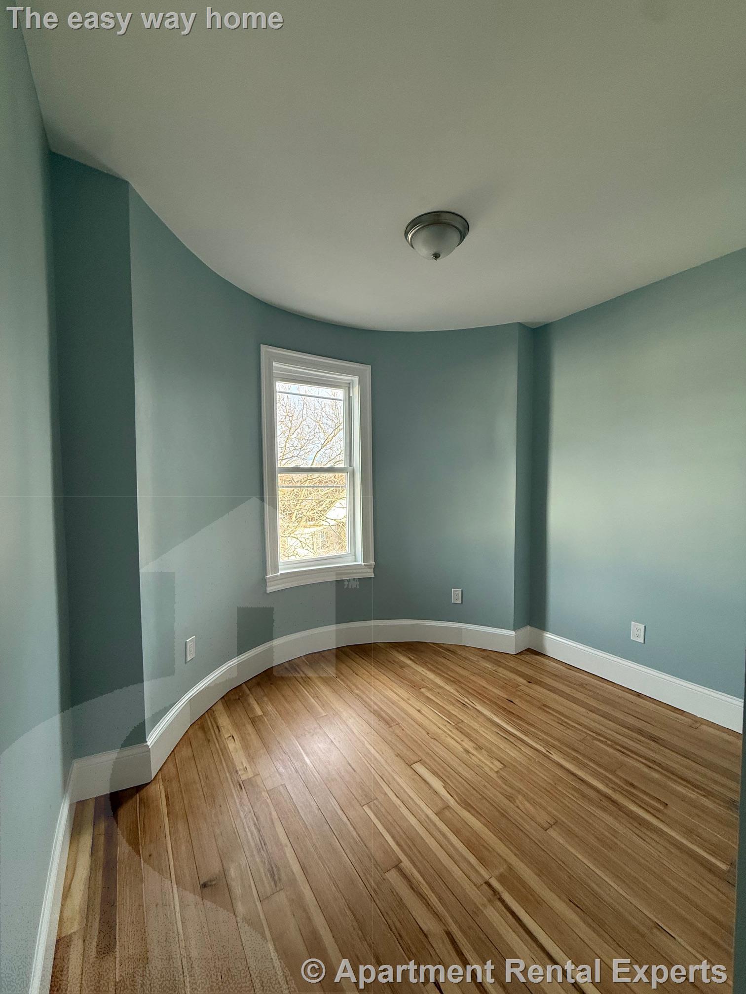 29 Cameron Ave, Davis Square