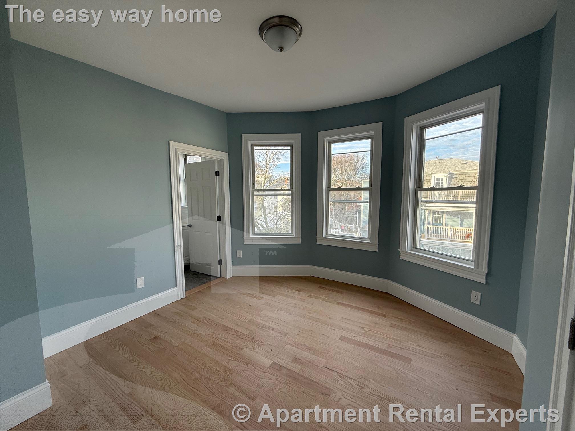 29 Cameron Ave, Davis Square