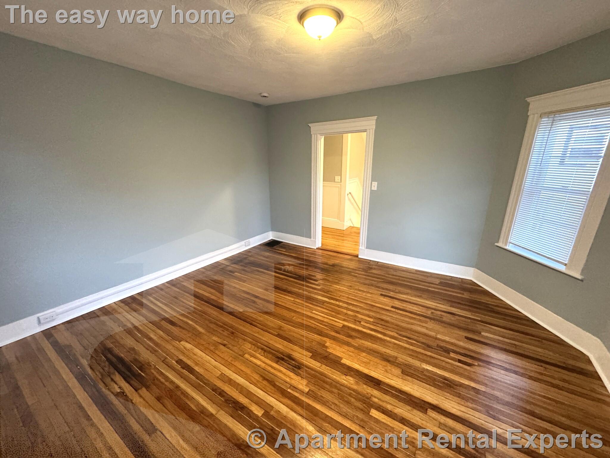 35 Cameron Ave, Davis Square