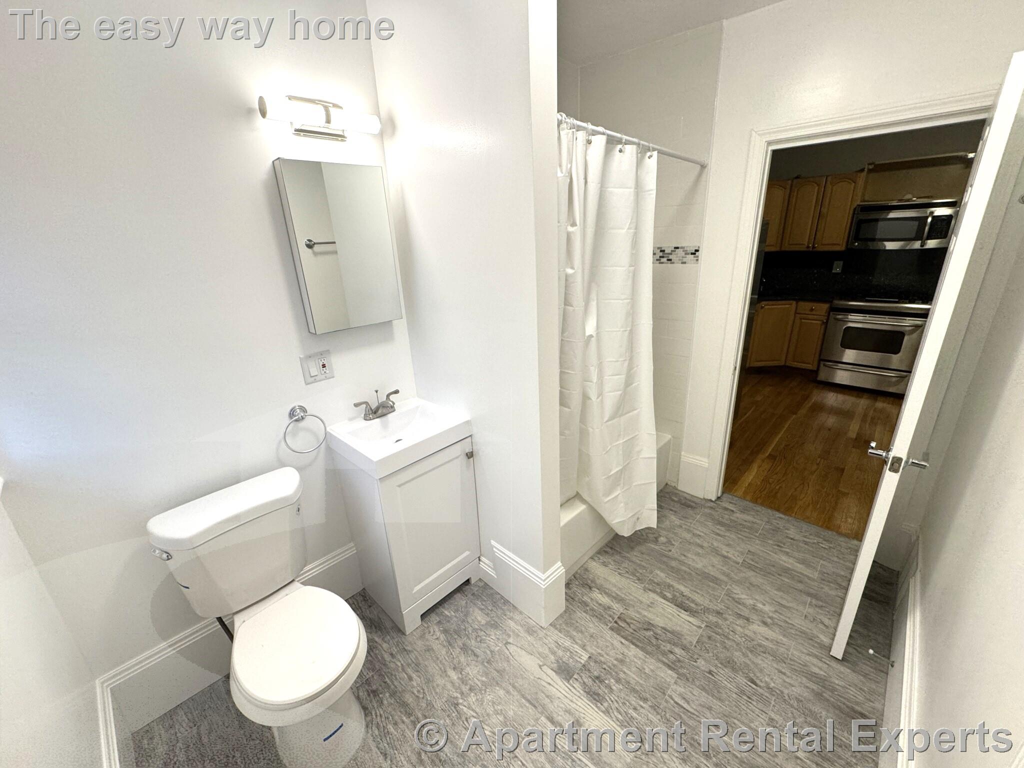 35 Cameron Ave, Davis Square