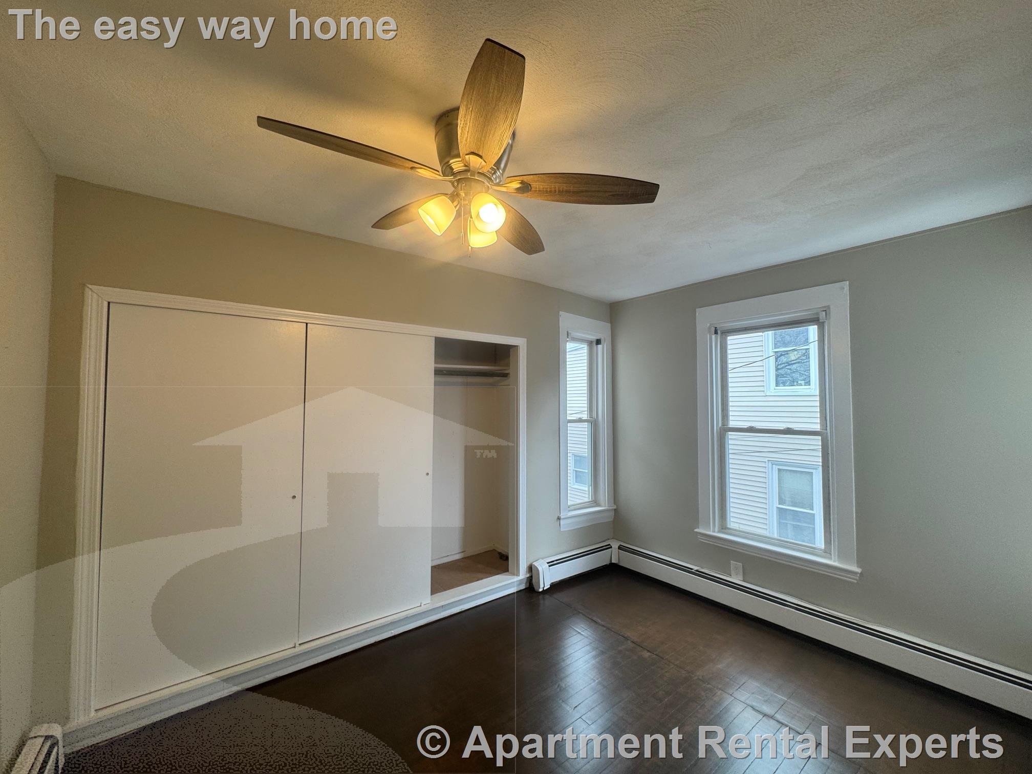 60 Prescott St, Spring Hill