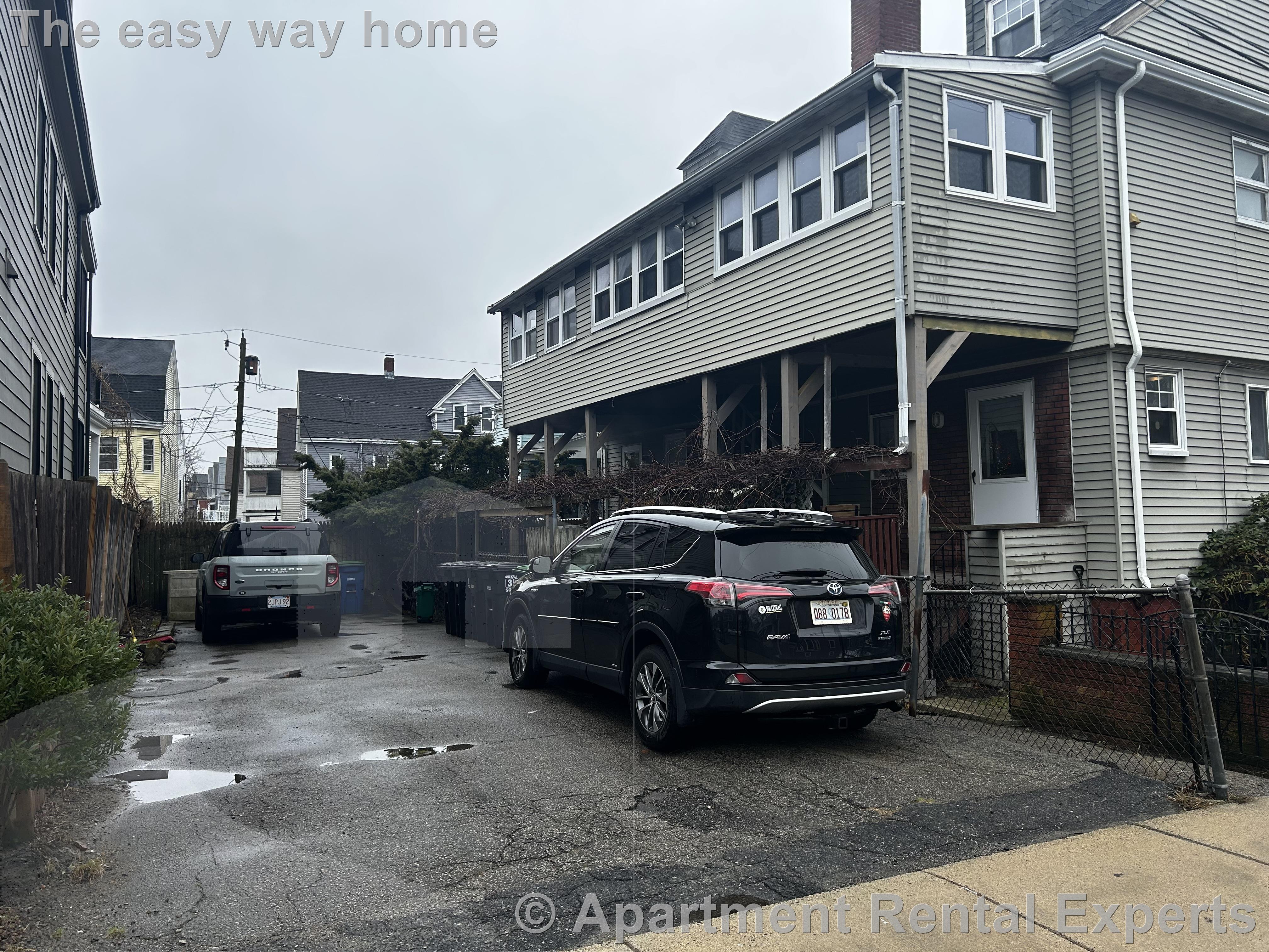 65 Willow Ave, Davis Square