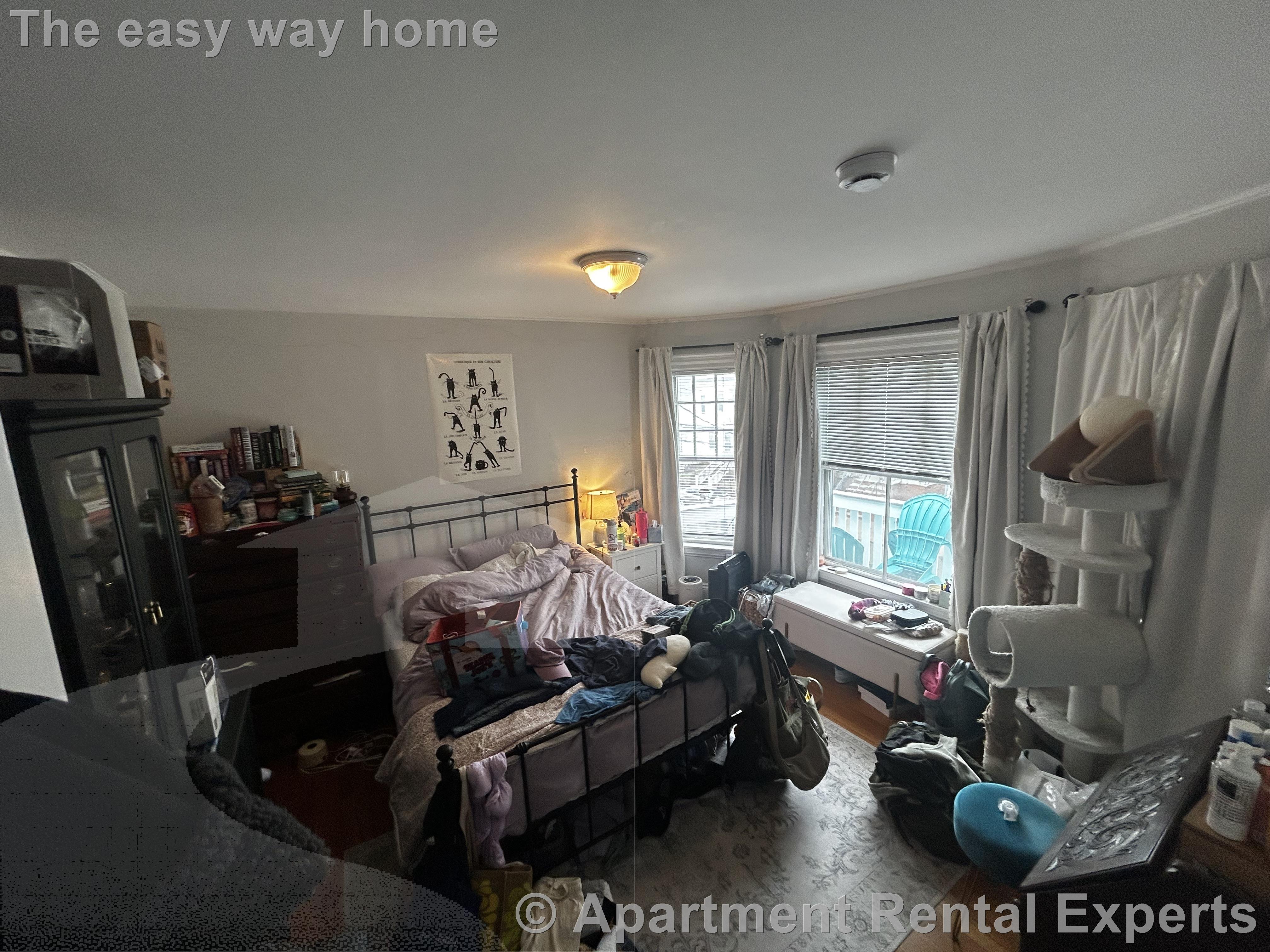 65 Willow Ave, Davis Square