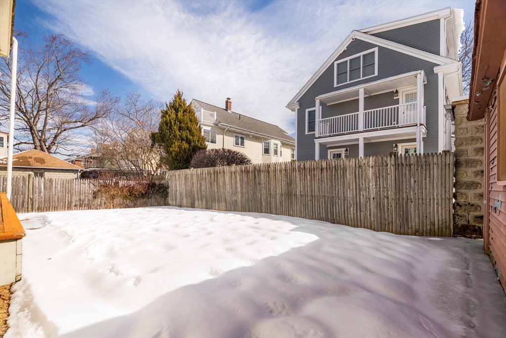 89 Grafton St, Arlington