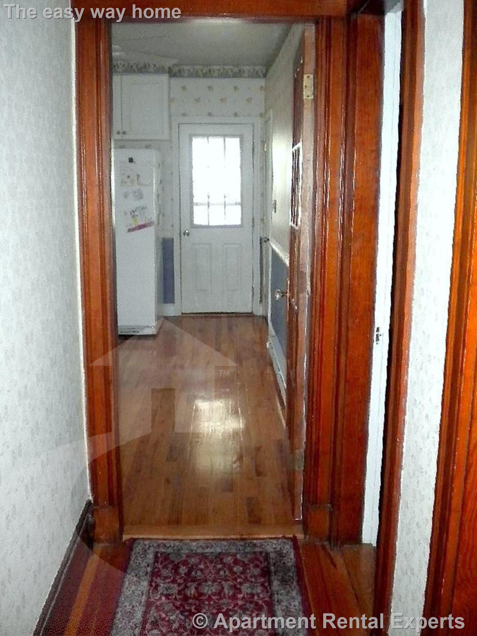 19 Leonard St, Davis Square