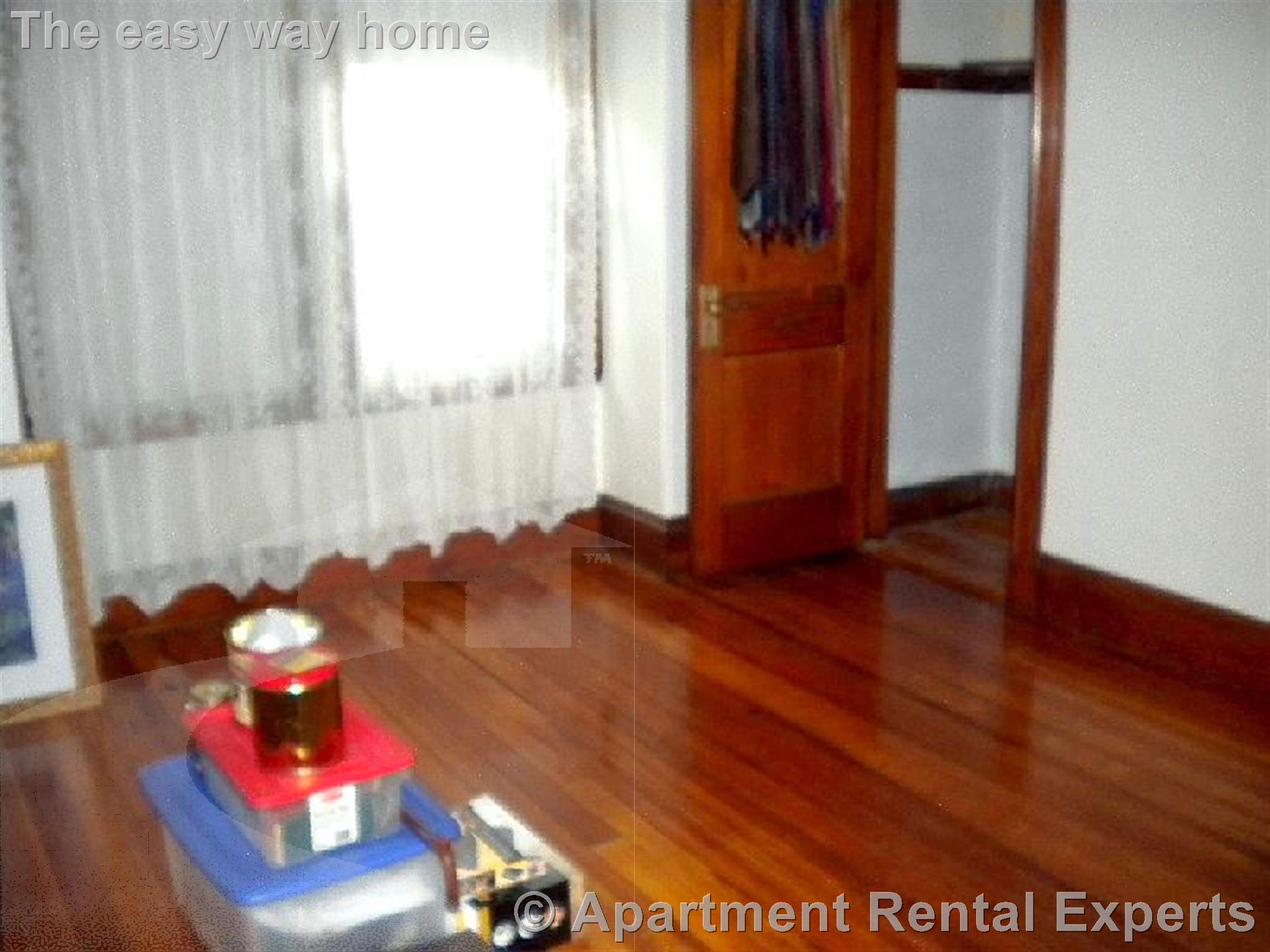 19 Leonard St, Davis Square