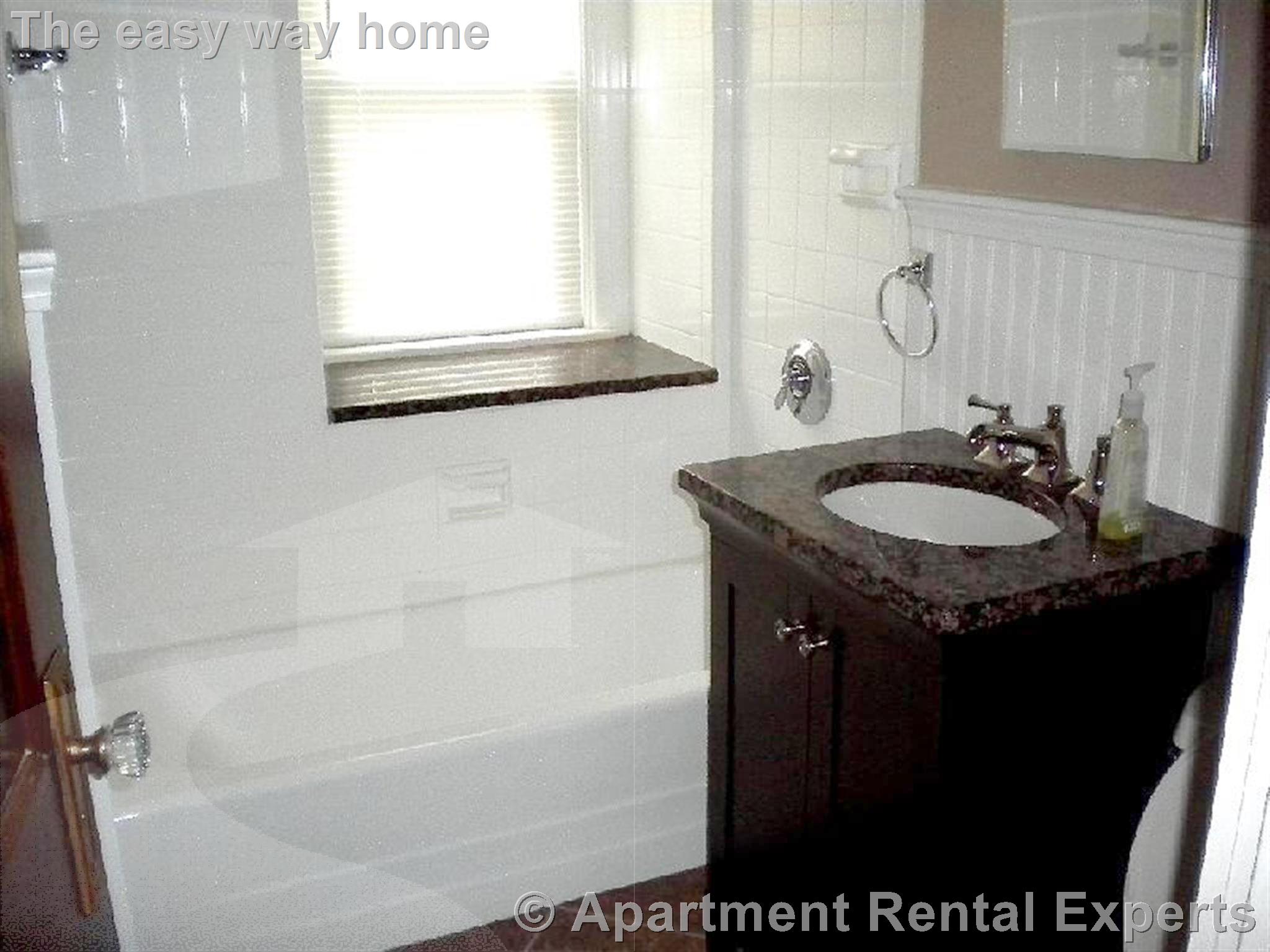 19 Leonard St, Davis Square