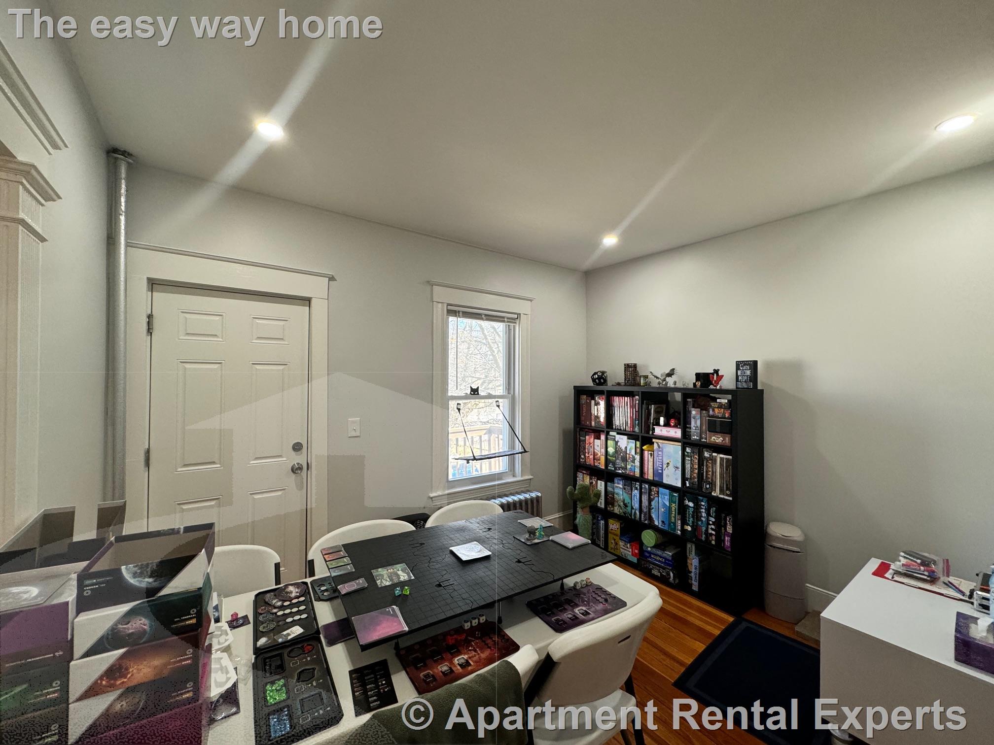 148 Willow Ave, Davis Square