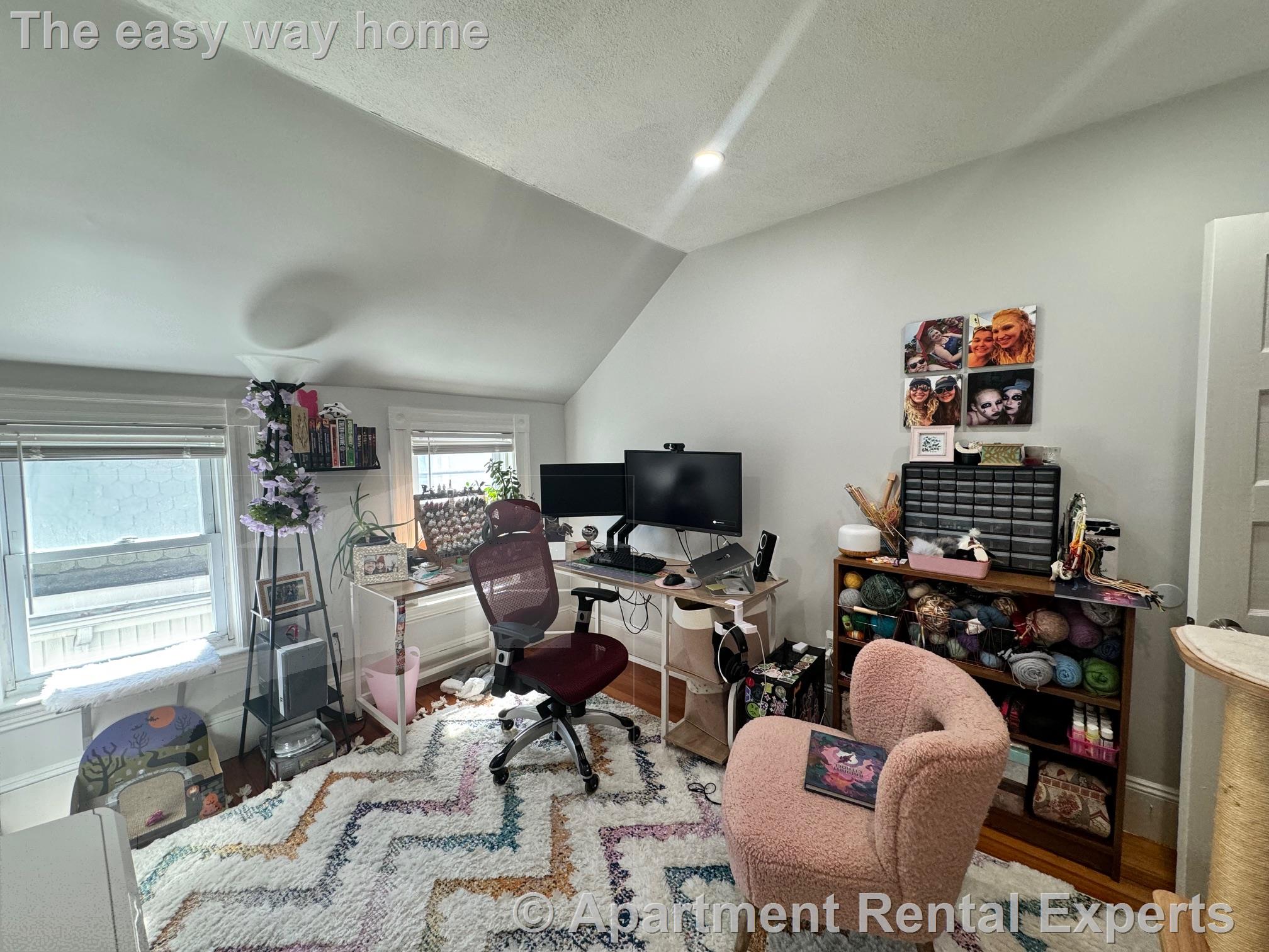 148 Willow Ave, Davis Square